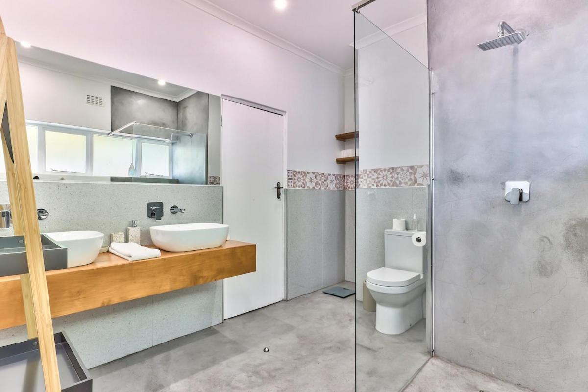 Family Home, Wifi, Patio, Secure Parking Kaapstad