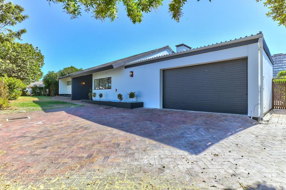 Family Home, Wifi, Patio, Secure Parking * Kaapstad
